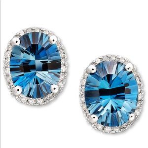 Blue topaz earring with real diamonds